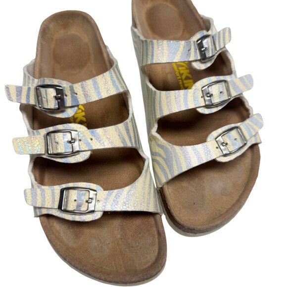 Viking Banff Three-Strap Comfort Sandals – Zebra Print White/Pearl – Size 40 / U - Picture 10 of 13